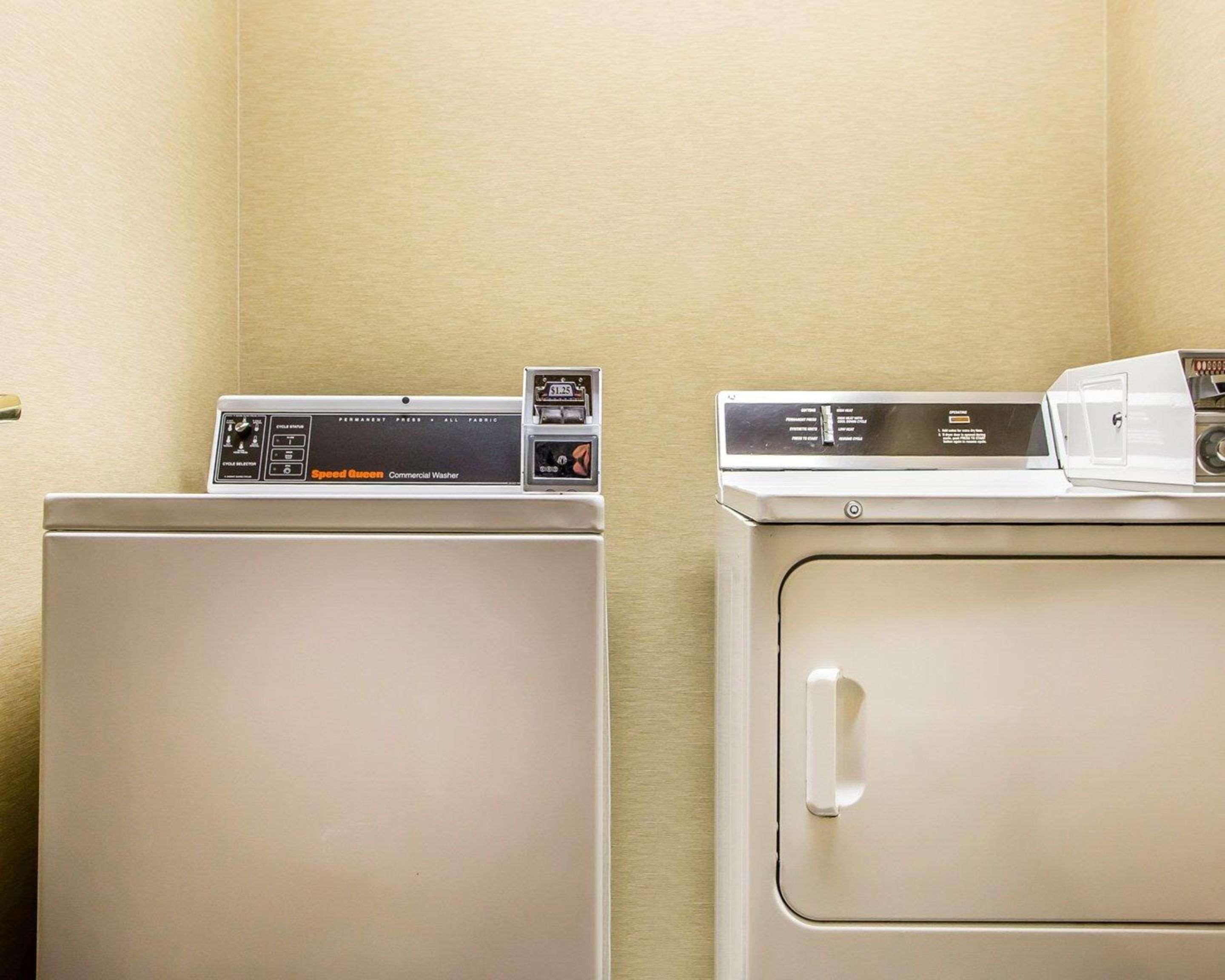 Quality Inn Greenville North Bagian luar foto