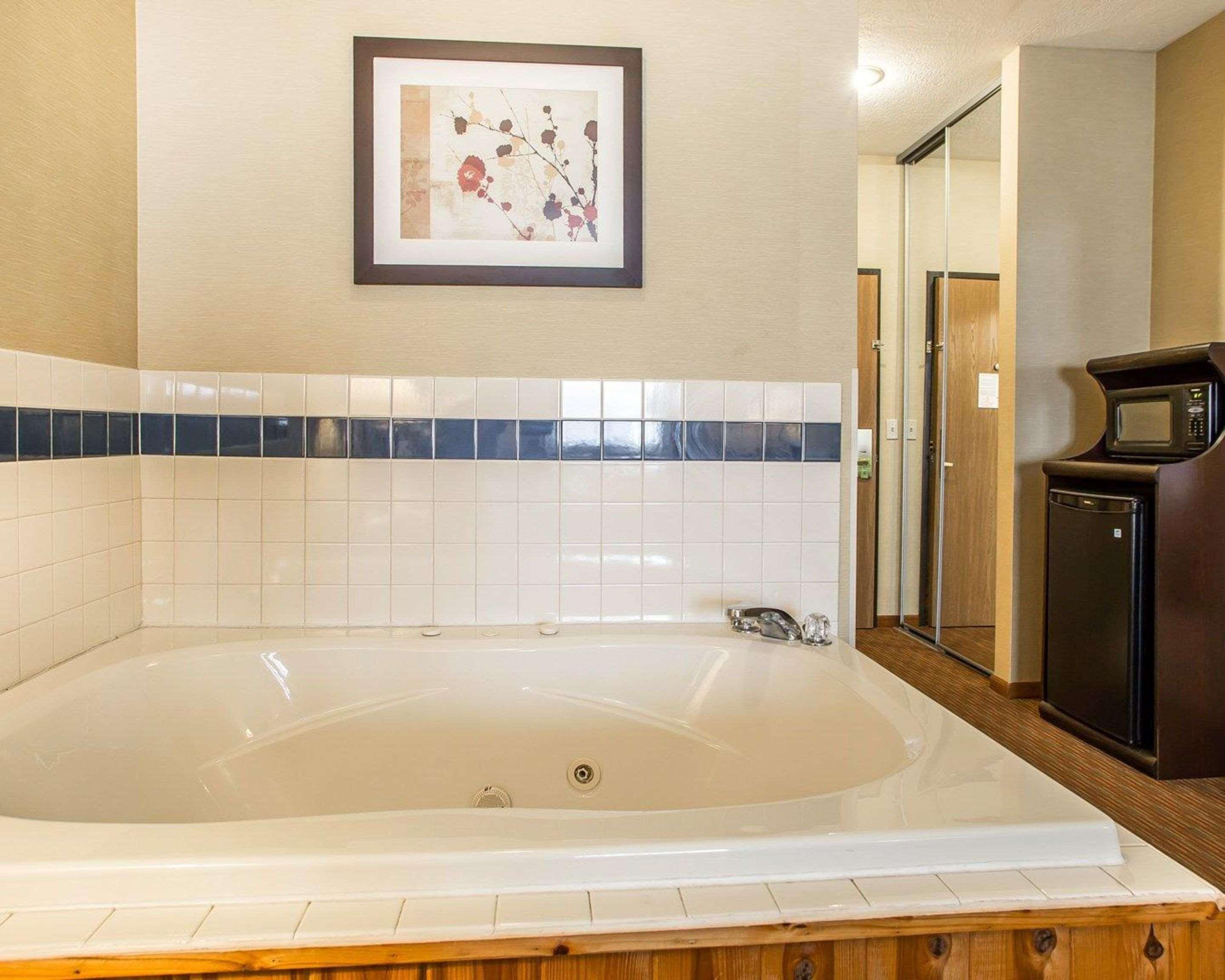 Quality Inn Greenville North Bagian luar foto